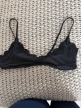 Skims Fits Everybody Black Lace-Trim Bralette - Size Large